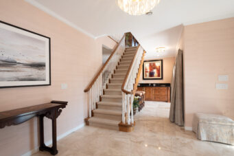 4228 Rockridge Crescent